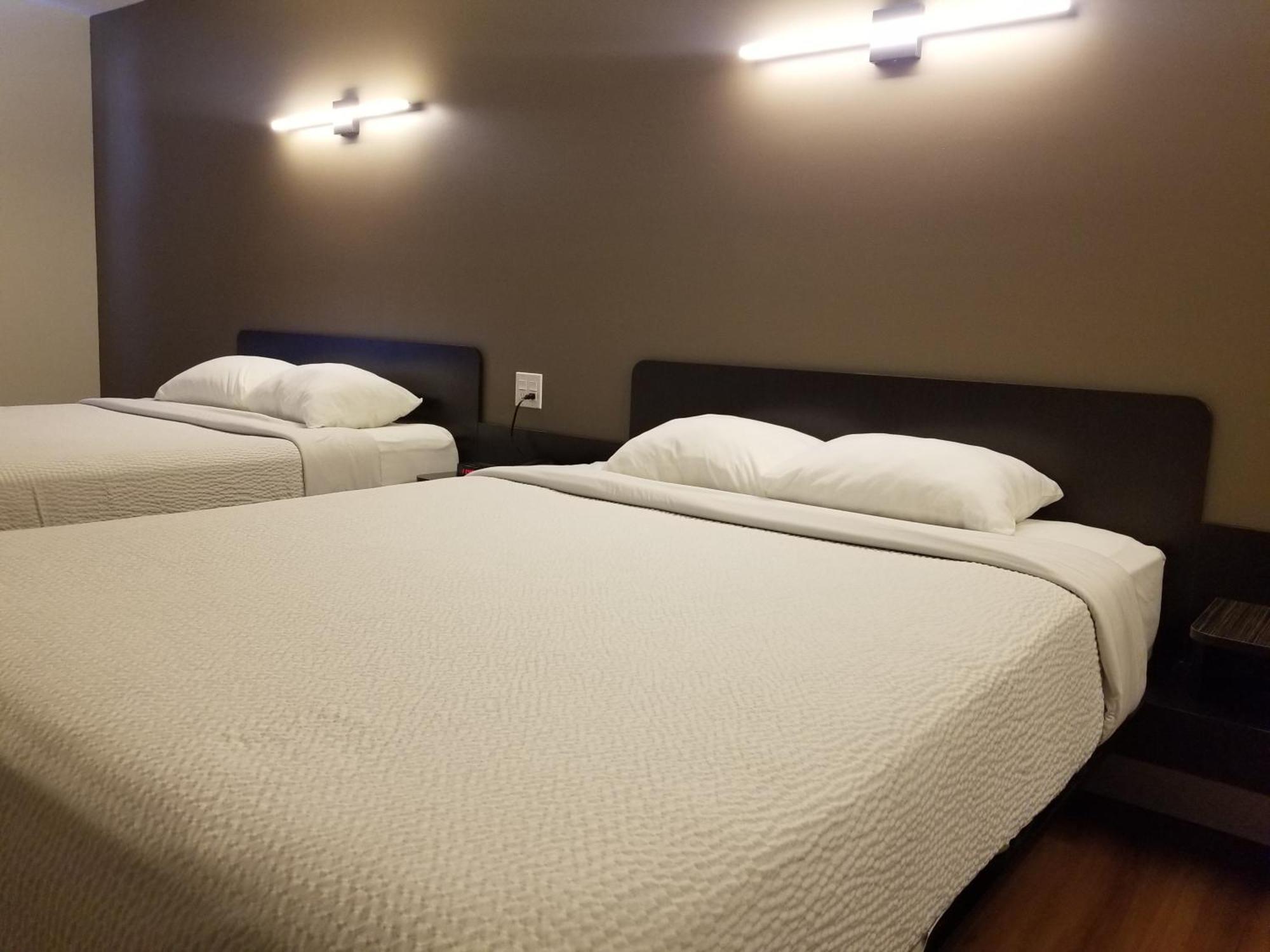 Joys Inn Innisfail, Ab Ngoại thất bức ảnh