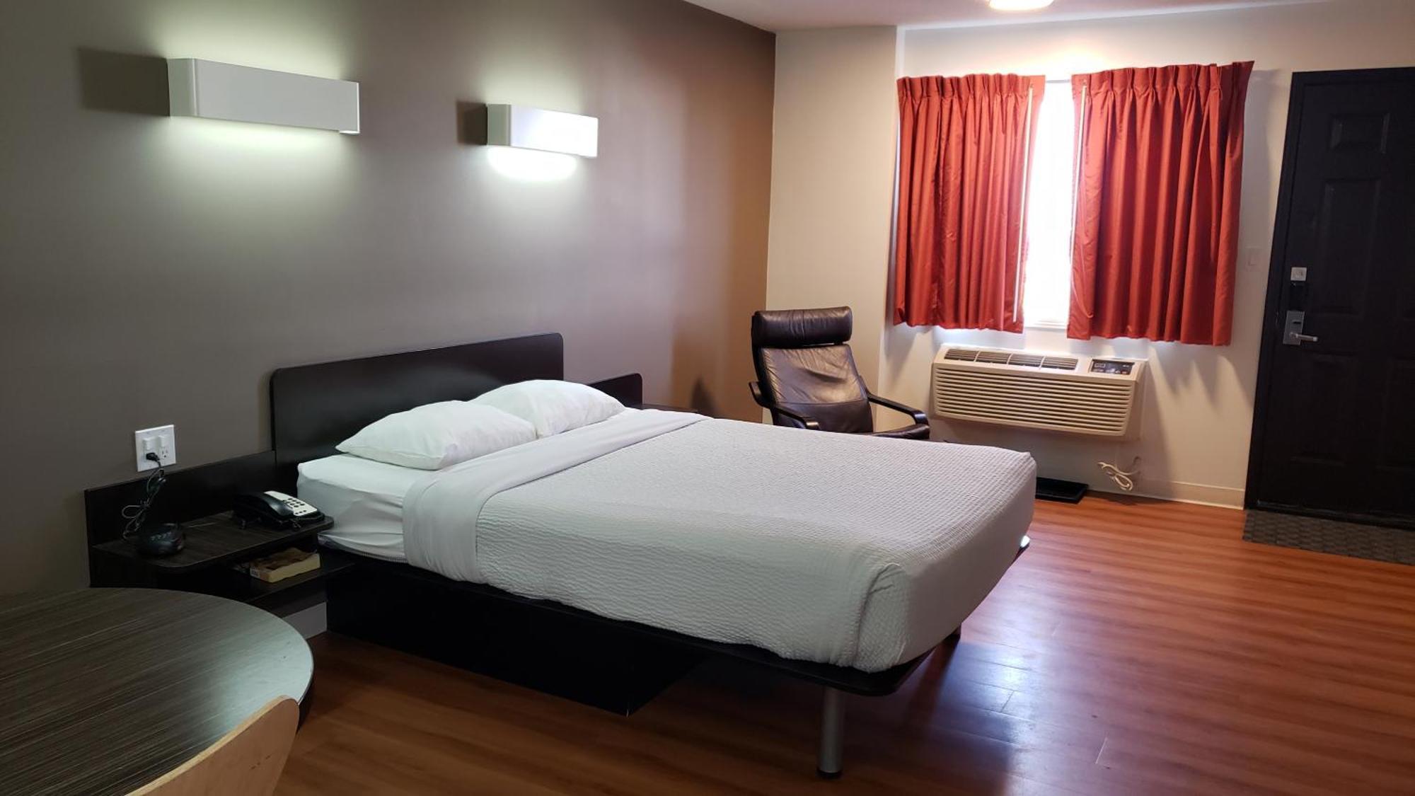 Joys Inn Innisfail, Ab Ngoại thất bức ảnh